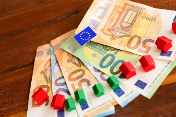 Collusion to increase purchasing prices of equipment